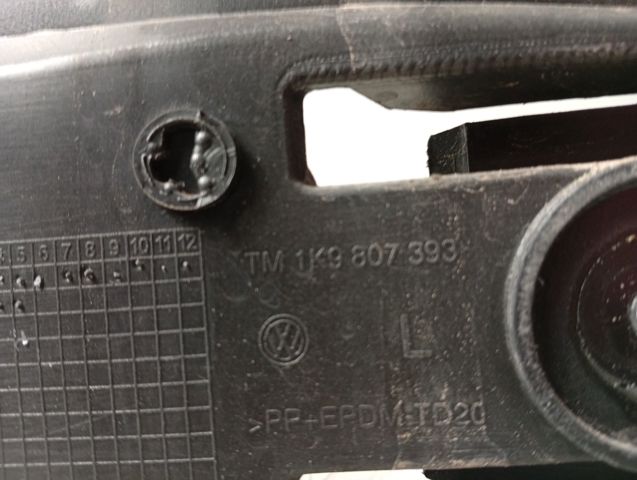 VAG 1K9807393 в наличии Ирпень