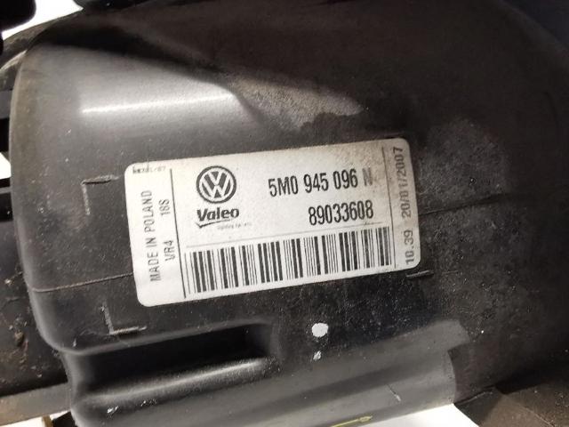 VAG 1K9945096C Фонарь задний правый в наличии Черкассы