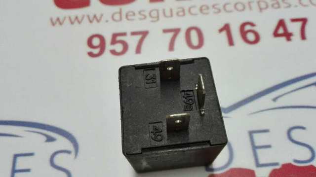 VAG 1L0953227A Реле поворотов в наличии Чернигов
