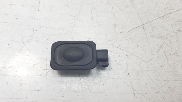 LAND ROVER 1L2T14K147AA Кнопка привода замка крышки багажника (двери 3/5-й (ляды) в наличии Львов
