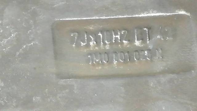 VAG 1M0601025N Диски колесные в наличии Ровно