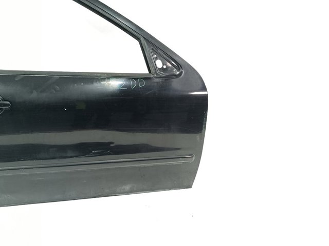 VAG 1M0831056M Дверь передняя правая в наличии Кривой Рог