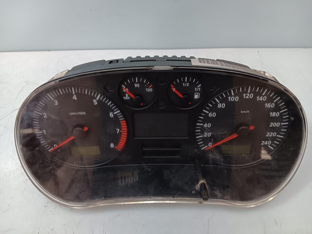 VAG 1M0920801AX Панель приборов в наличии Черкассы