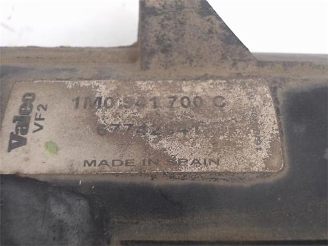 VAG 1M0941700C Фара противотуманная правая в наличии Запорожье