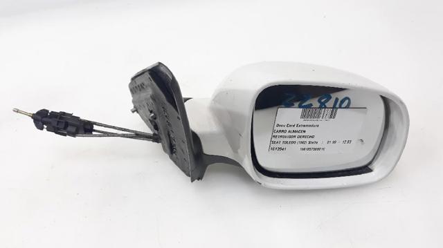 1M185750801C VAG Правое зеркало купить в Ирпень