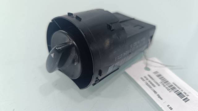 1M1941531D VAG Переключатель света фар на "торпедо" купить в Чернигов
