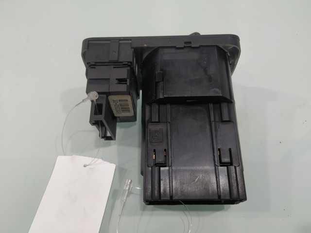 1M1941531K Переключатель света фар на "торпедо" купить Ужгород