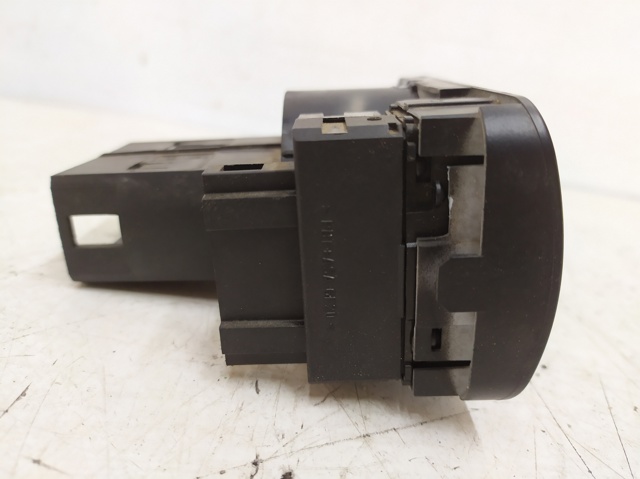 1M1941531L VAG Переключатель света фар на "торпедо" купить в Ужгород