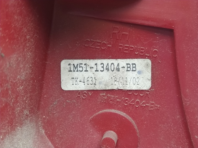 FORD 1M5113404BB Фонарь задний правый в наличии Львов