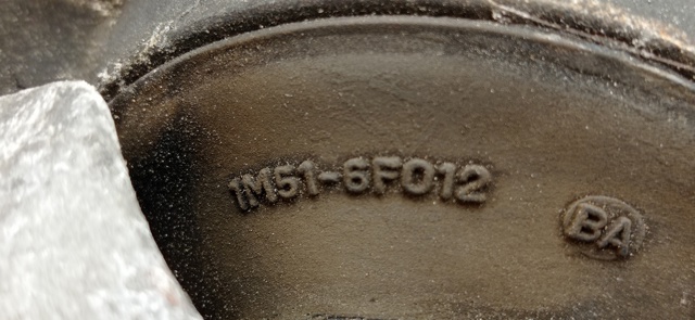 FORD 1M516F012 Правая подушка двигателя в наличии Ирпень