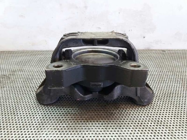 FORD 1M516F012BA Подушка (опора) двигателя правая в наличии Киев