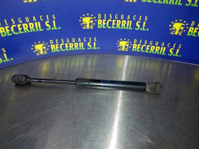 1M5827550B Амортизатор крышки багажника (двери 3/5-й задней) купить Хмельницкий