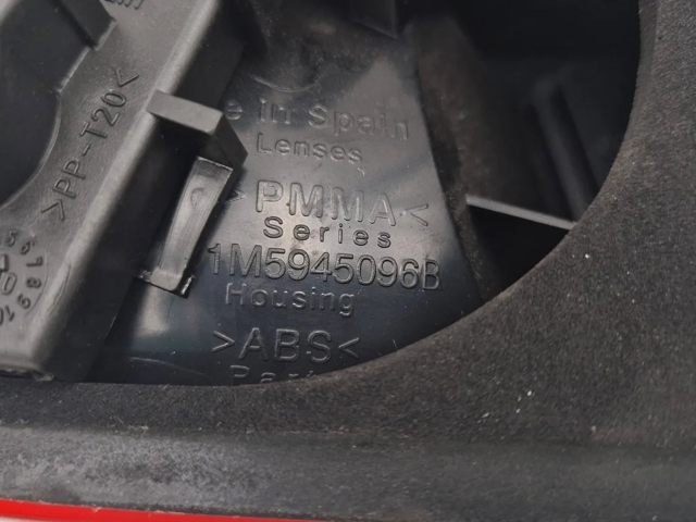 VAG 1M594511201C Задний фонарь в наличии Полтава