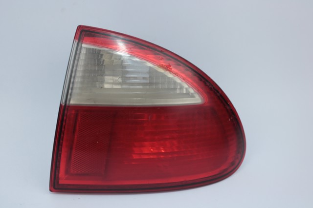 1M6945096A VAG Фонарь задний правый внешний купить в Украина