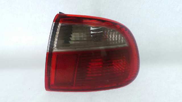 1M694511201C VAG Фонарь задний правый внешний купить в Чернигов