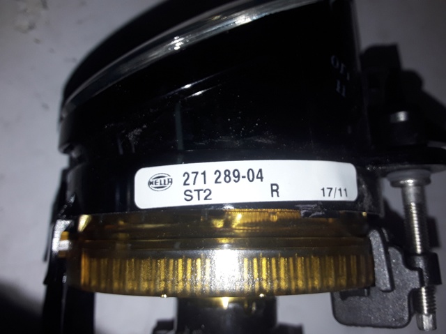 VAG 1N0271289041 Фара противотуманная правая в наличии Днепр