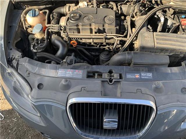 VAG 1P0805588B Рамка радиатора в наличии Чернигов