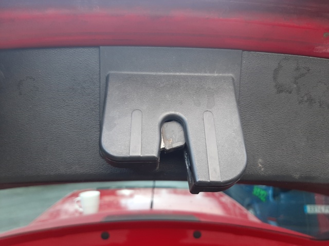 Trava do porta-malas/porta traseira para Volkswagen Golf V 2.0 TDI 16V BKD 1P0827505E9B9