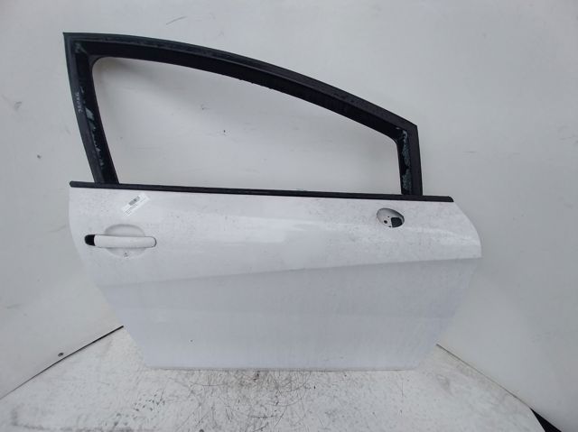 1P0831056A VAG Дверь передняя правая купить в Тернополь