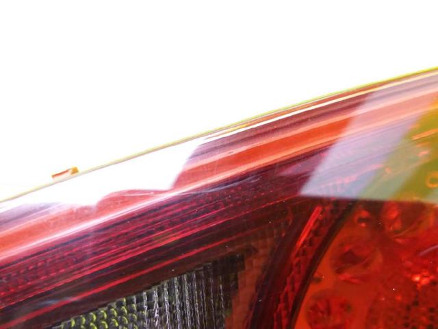 VAG 1P0945112D Фонарь задний правый внешний в наличии Черновцы