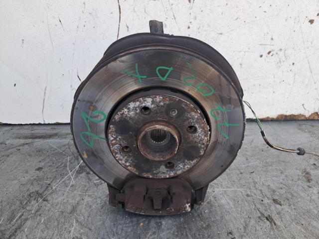 VAG 1S0407256C Цапфа передняя правая в наличии Чернигов