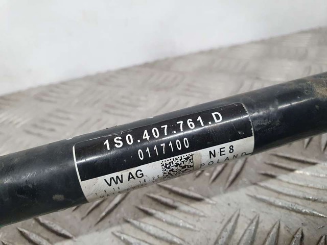 VAG 1S0407761D Полуось (привод) передняя левая в наличии Ирпень