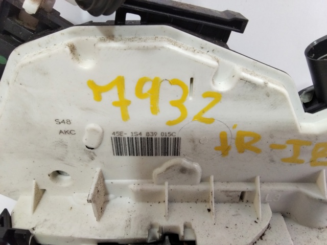 VAG 1S4839015C Замок двери задней левой в наличии Каменское