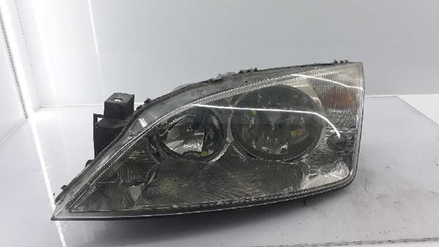 FORD 1S7113006AK Левая фара в наличии Запорожье