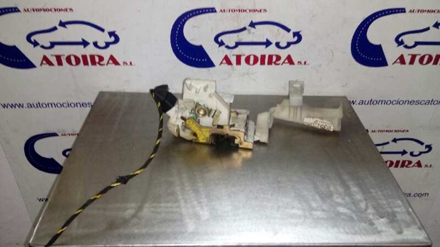 FORD 1S7AF21812KA Замок двери передней правой в наличии Чернигов