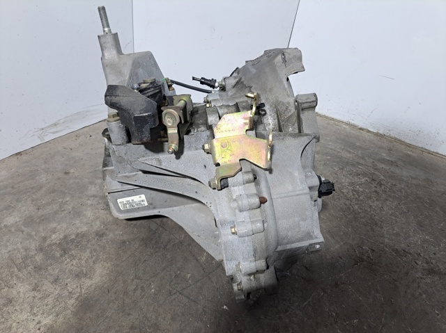 FORD 1S7R7002BE КПП в сборе (механическая коробка передач) в наличии Харьков