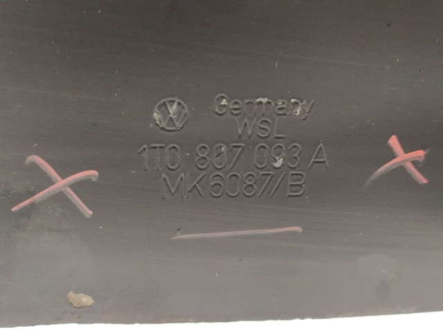 1T0807093A VAG Усилитель бампера переднего купить в Ирпень