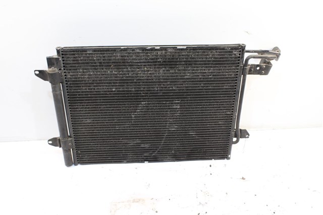 Condensador de ar condicionado / radiador para Volkswagen Touran 2.0 TDI BKD 1T0820191A