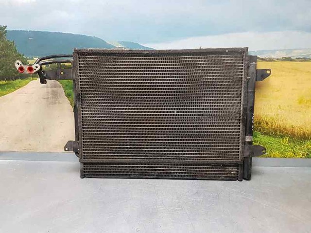 Condensador / radiador de ar condicionado para volkswagen golf v 1.6 multifuel bse 1T0820411B