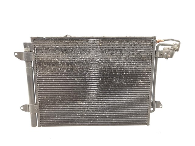Condensador / radiador de ar condicionado para assento altea xl 1.6 tdi cayc 1T0820411B