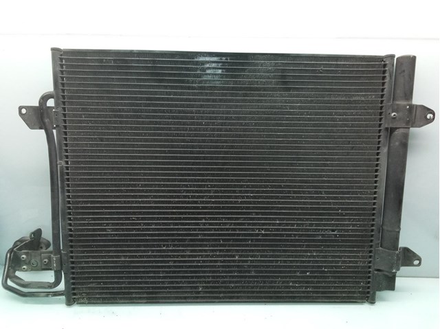 Condensador de ar condicionado / radiador para Volkswagen Touran (1T1,1T1) (2003-2004) 1.4 TSI BMY 1T0820411C