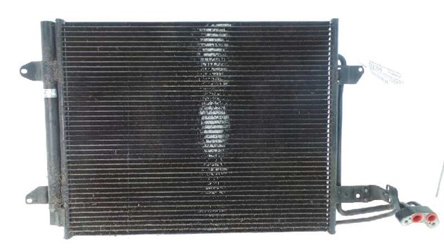 Condensador / radiador de ar condicionado para volkswagen touran (1t1,1t1) (2003-2010) 2.0 tdi 16v bkd 1T0820411E