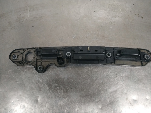 1T0827574A Ручка крышки багажника (двери 3/5-й задней) наружная купить Сумы