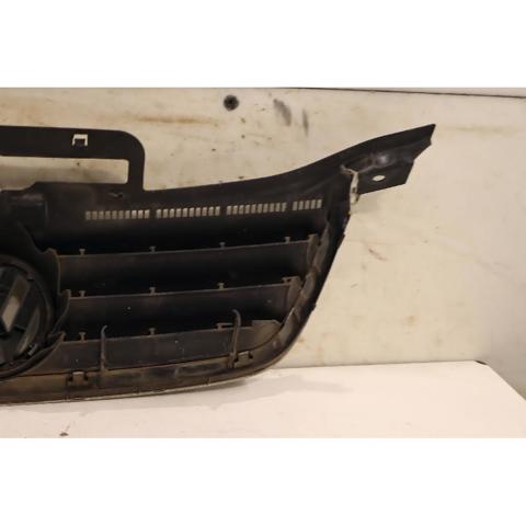 VAG 1T0853651A9B9 Решетка радиатора в наличии Кривой Рог