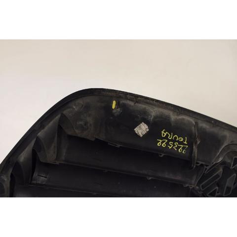 VAG 1T0853651A9B9 Решетка радиатора в наличии Полтава