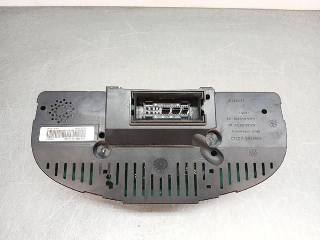 1T0920862F VAG Приборная доска (щиток приборов) купить в Черновцы