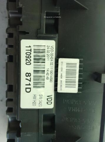 1T0920871D Панель приборов купить Житомир