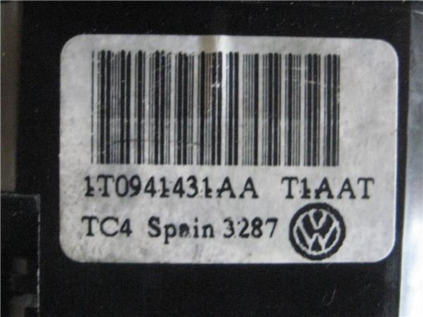 1T0941431AA Переключатель света фар на "торпедо" купить Житомир