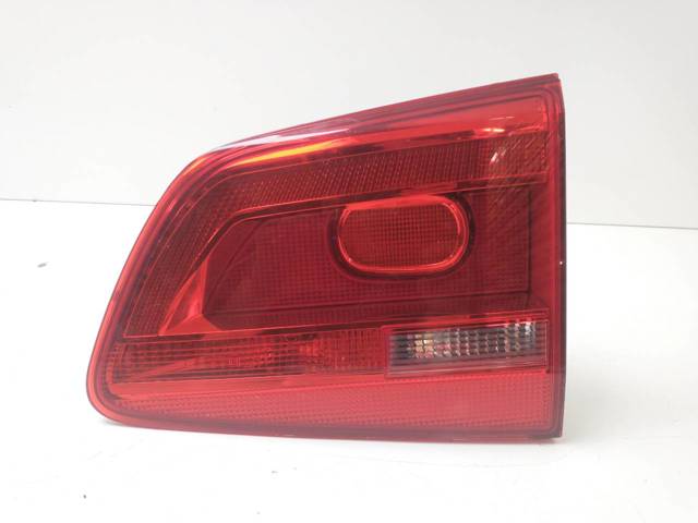 VAG 1T0945094 Фонарь задний правый внутренний в наличии Украина
