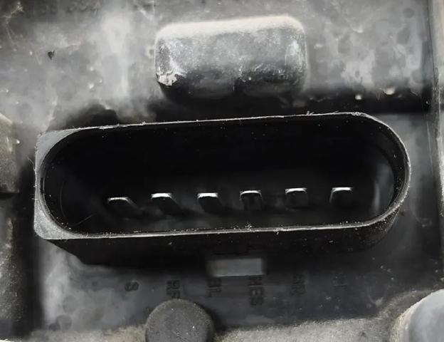 1T0945096J VAG Фонарь задний правый купить в Запорожье