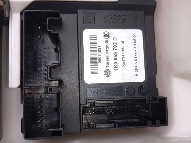 1T0959702A VAG купить в Украина