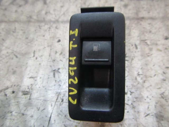 1T0959833AREH VAG Кнопка открытия лючка бензобака купить в Украина