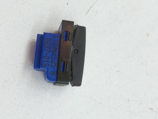 VAG 1T0962125B Кнопка блокировки дверей в наличии Тернополь