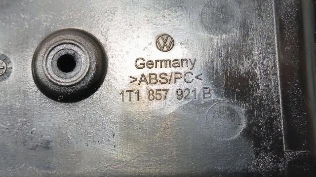 VAG 1T1857921B3X1 Ящик перчаточный (бардачок) в наличии Хмельницкий