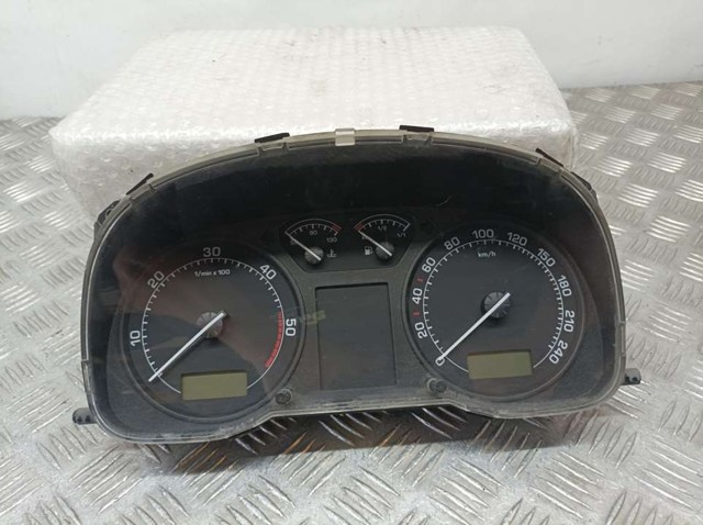 1U0920811J Панель приборов купить Киев