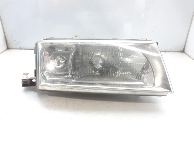 Faro derecho para skoda octavia i 1.9 tdi alh 1U1941016K